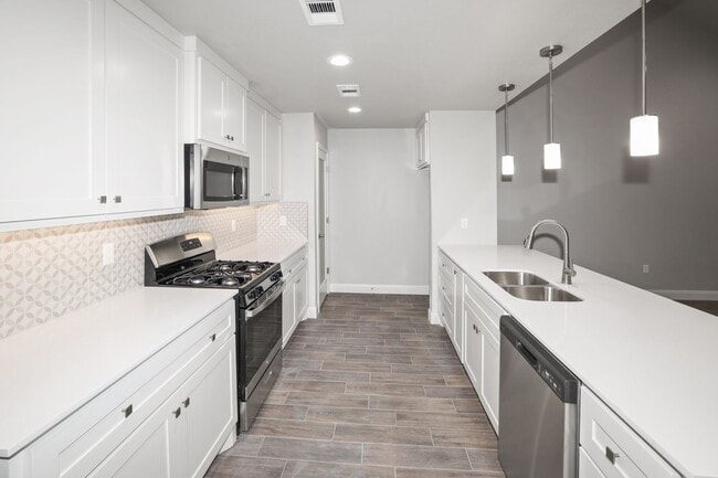 Photo - Now Available for Lease!