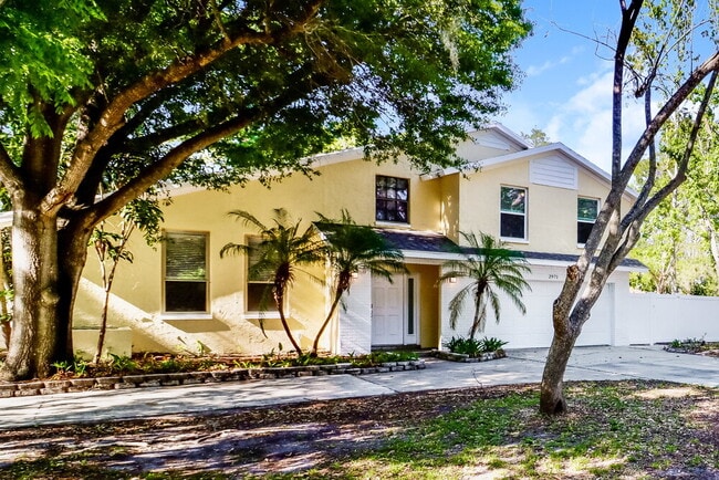 Photo - 2971 Longbrooke Way