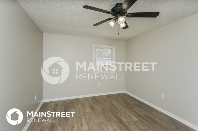 Photo - 3010 Mcarthur Way
