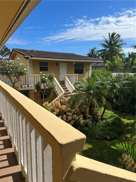 Photo - 811 NE 14th Pl Unit 3