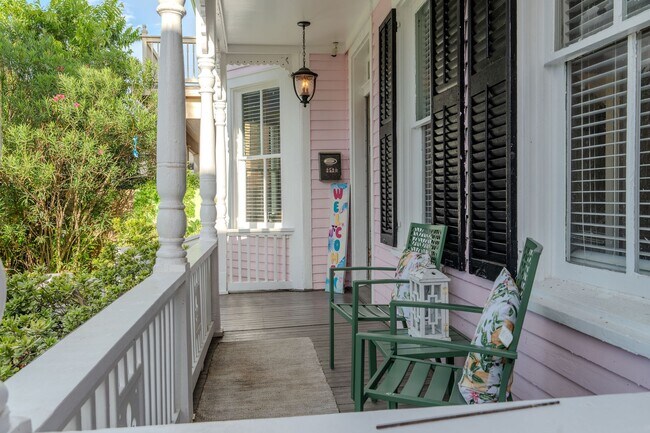 Photo - 2520 Avenue P 1/2