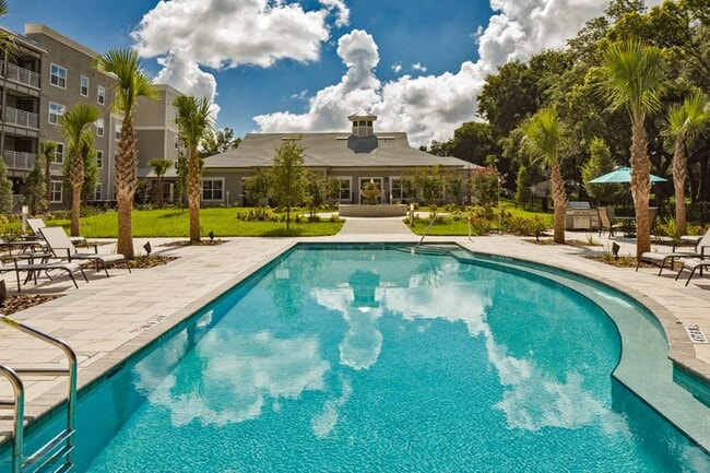 Summerset Apartments
