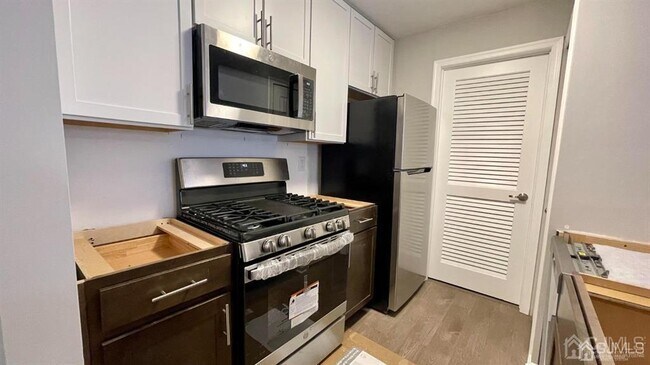 Photo - 263 Crosspointe Dr