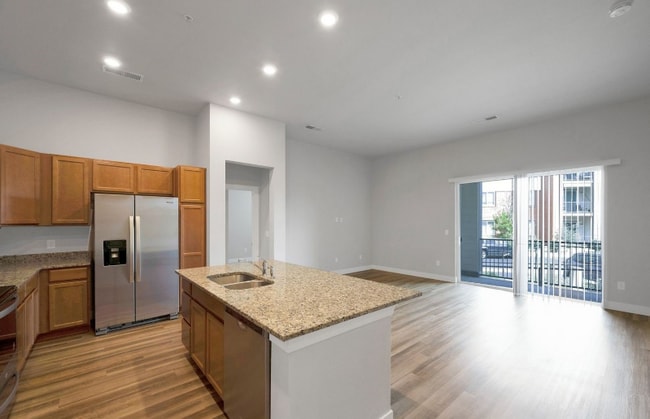 Photo - 14341 E Tennessee Ave Unidad 108