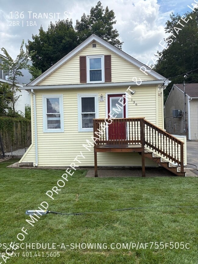 Building Photo - 136 Transit St Rental
