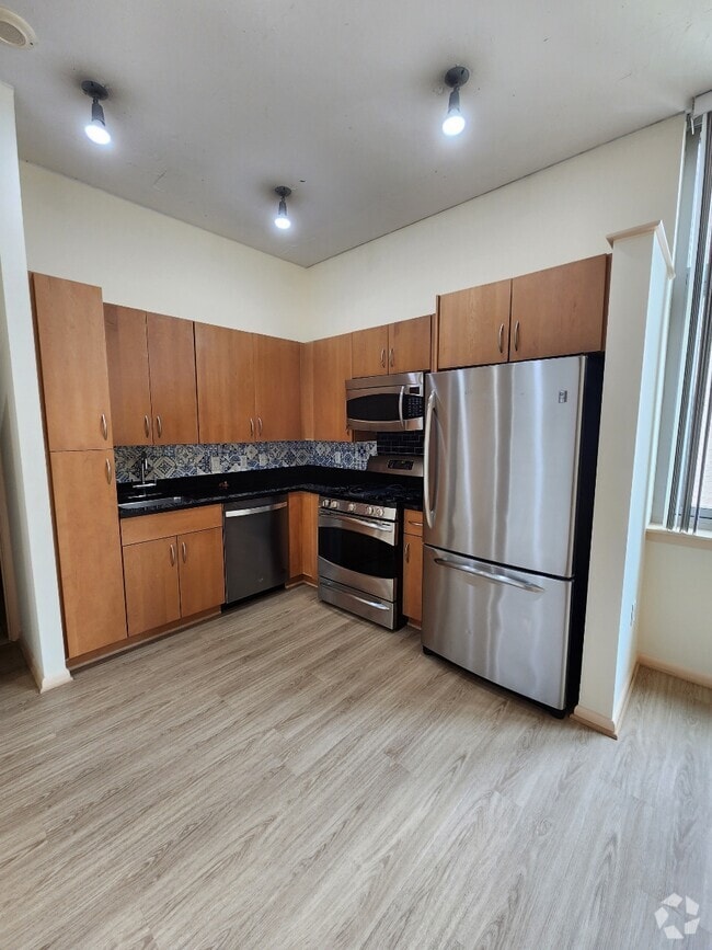Building Photo - 811 4th St NW Unit #1022 Rental