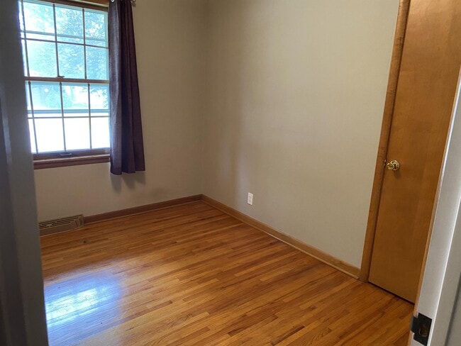 Photo - 1915 Mayfair St