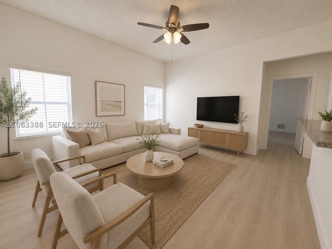 Photo - 837 Tanglewood Cir