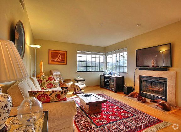 Building Photo - 342 Quail Run Ct Unit 342 Quail Run Ct. Rental