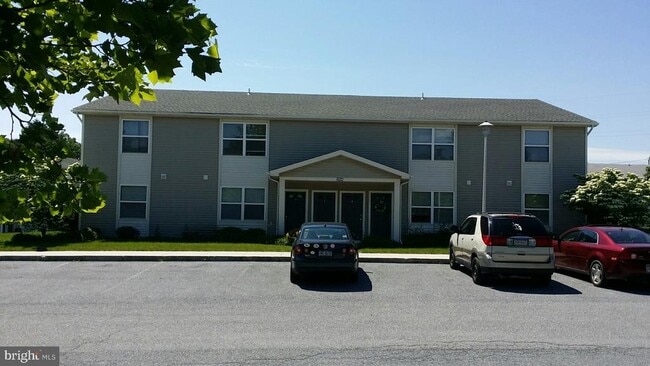 Building Photo - 2300 Vartan Ct Rental