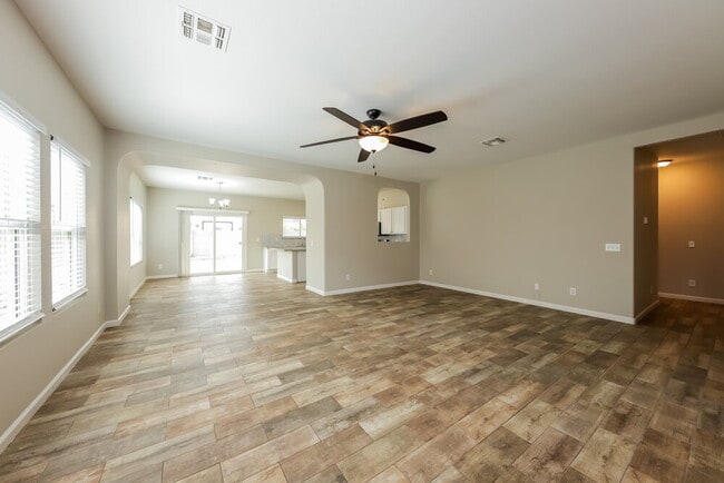 Photo - 10609 W Angels Ln