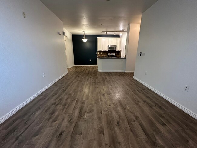Photo - 2672 S Cathay Way Unidad 103