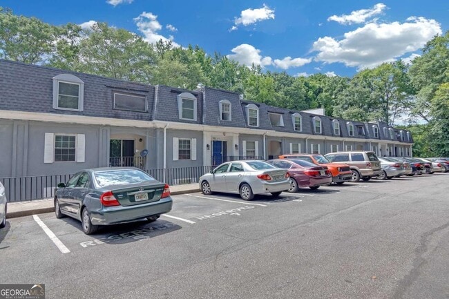 Building Photo - 900 Mell Ave Unit 21A