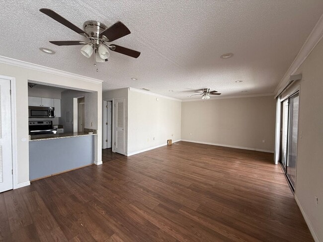 Photo - Charming 2 bedroom home with a pool