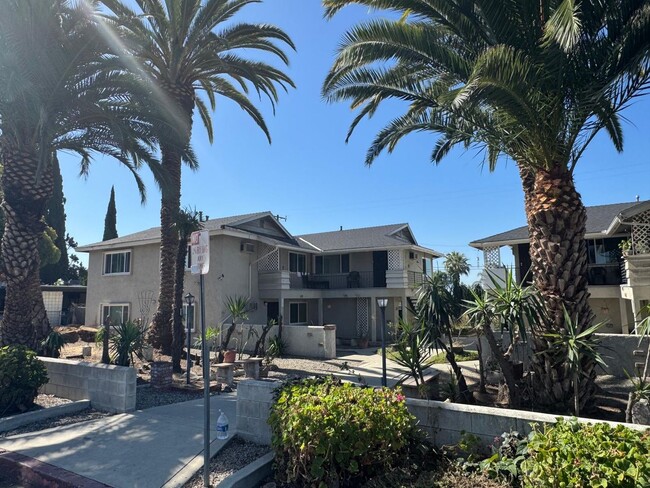 Photo - 5361 W Maitland St Unit 5361 Maitland 3