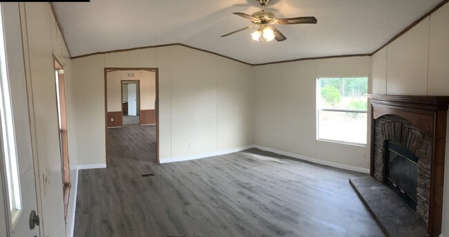 Photo - Newly remodeled 3 BDR / 2 BA Home
