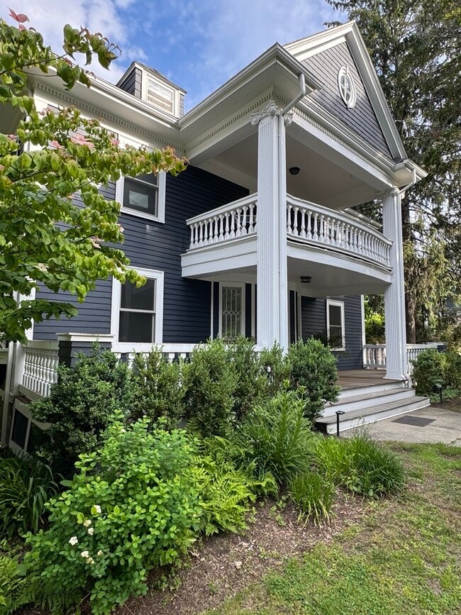 Photo - 161 Highland Ave