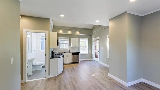 Photo - 17 Ashley St