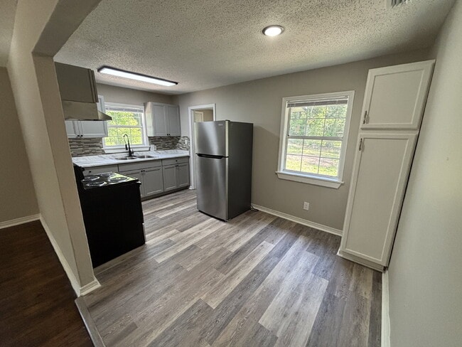 Photo - Stylish Renovated 3-Bedroom Gem in Prime Tallahassee – Near Downtown!