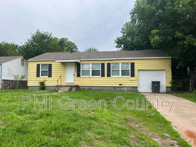 Building Photo - 4338 N Hartford Ave Rental