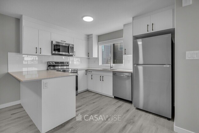 Photo - 13541-13570 70 St NW Unit GS