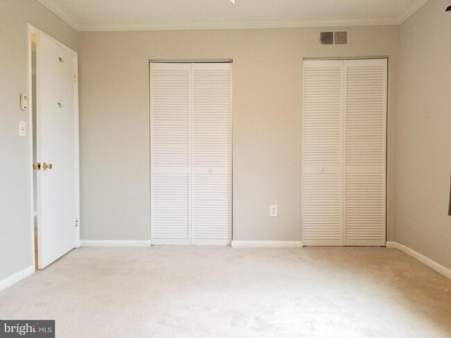 Photo - 1543 Colonial Dr Unit 201