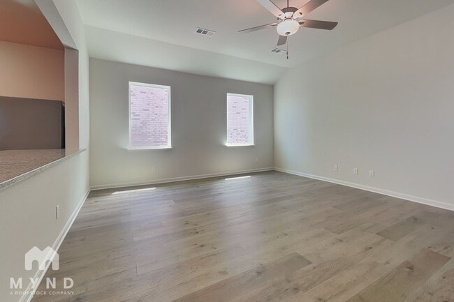 415 Gib Woodall Dr