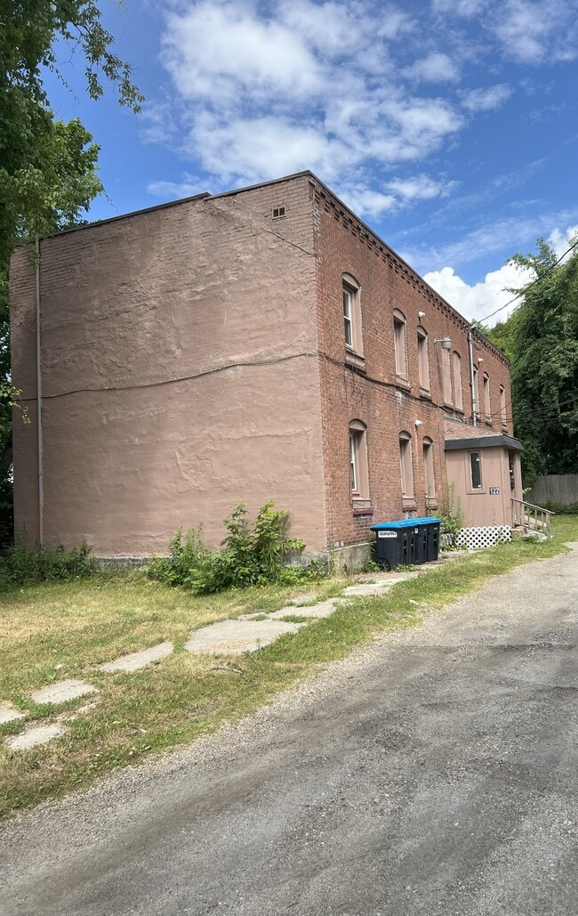 122 Dewey avenue