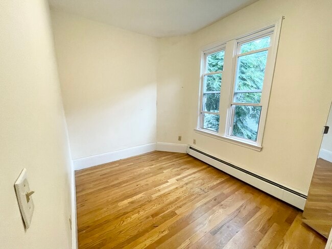Photo - 16 Greenwich St Unit A