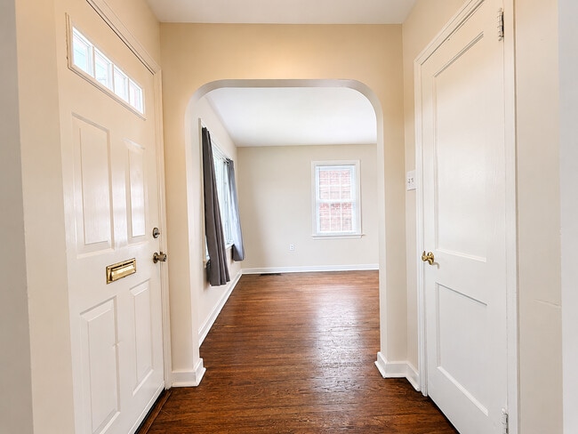 Photo - 430 Brimmer Ave