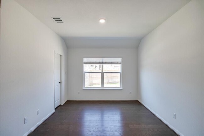 Photo - 220 Berean Ln