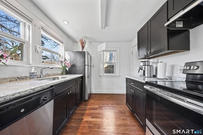 Photo - 196 Waite St