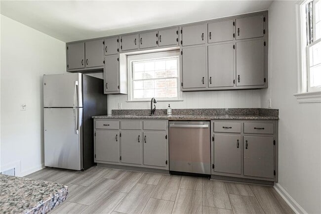 Photo - 2115 Pinellas Trail