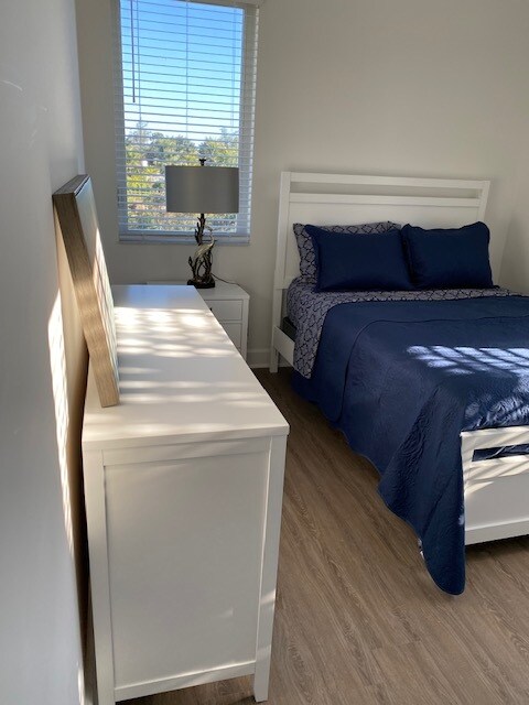 Photo - 350 Pioneer Way