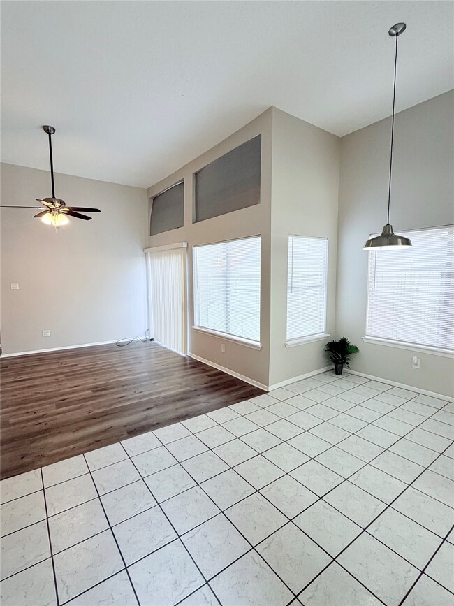 Photo - 18714 Haughland Dr