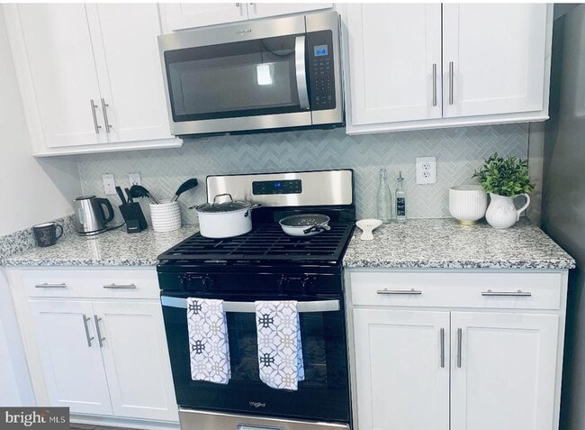 Photo - 2729 Lanham Hill Cir