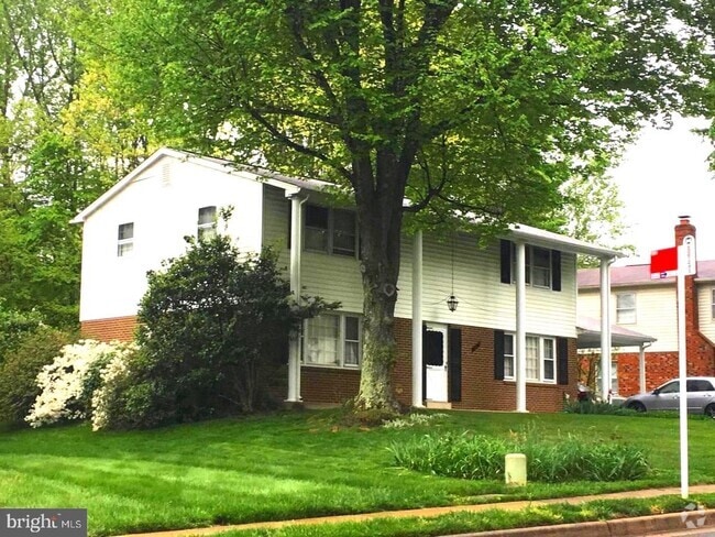 Building Photo - 7223 Reservation Dr Rental