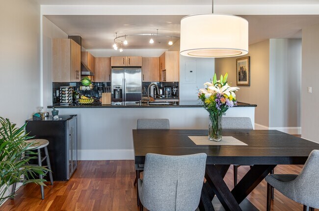 Photo - 1560 Blake St Unit 705