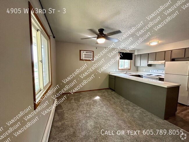 Building Photo - 4905 W 43rd St Unit 3 Rental