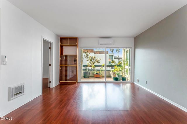 Photo - 355 S Los Robles Ave Unidad 311