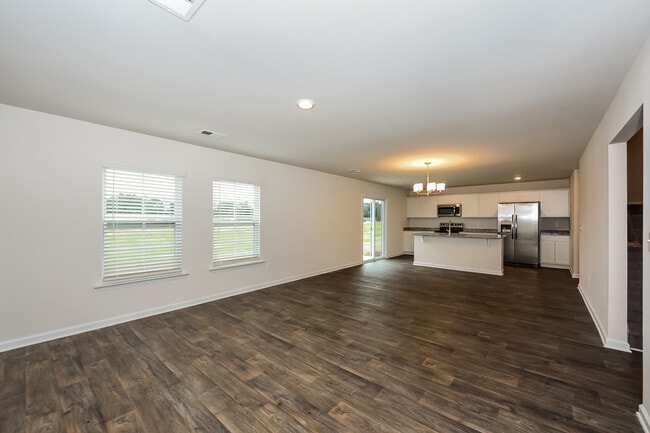 Photo - 131 King Buck Dr