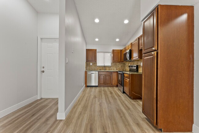 Photo - 2900 Olivewood Terrace Unit 201