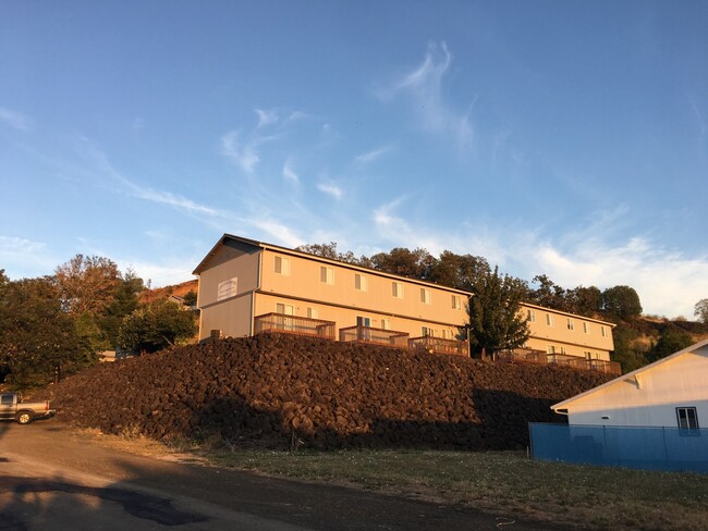 Building Photo - NE West Unit 445-1 Rental