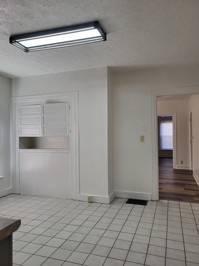 Photo - 1510 Chapel St Unit SMW Home Rental