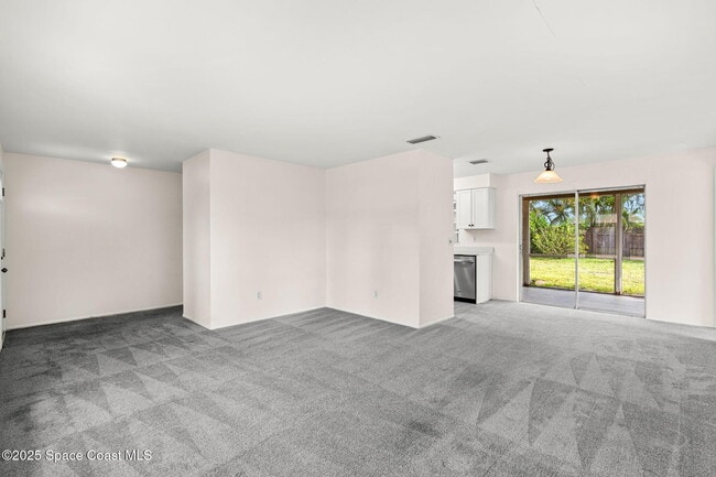 Photo - 1010 Flotilla Club Dr