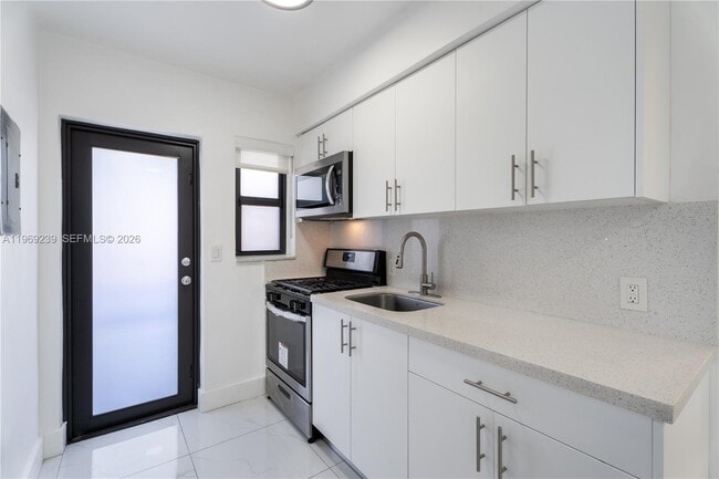 Photo - 705 83rd St Unit 5