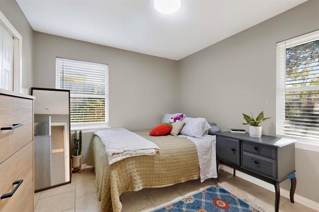 Photo - 10018 Olmos Dr