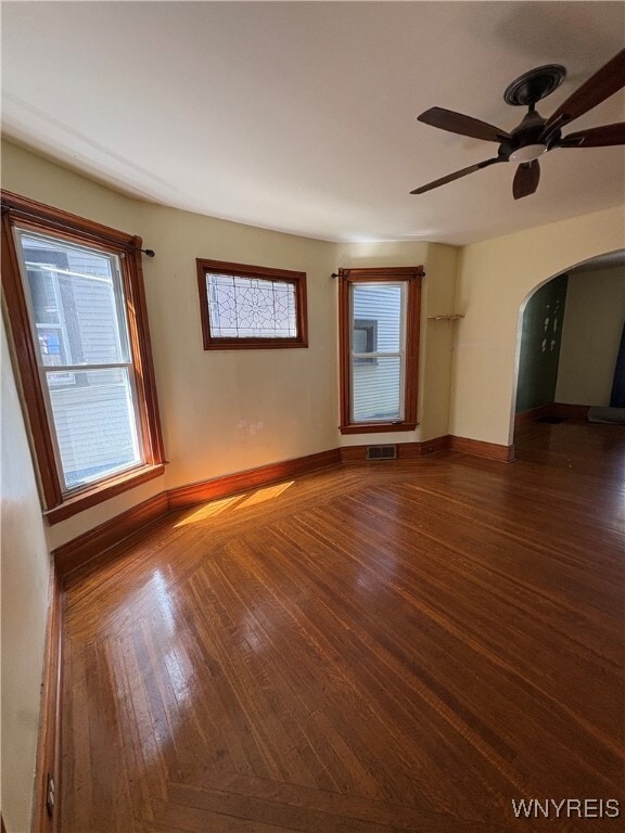 Photo - 497 Breckenridge St