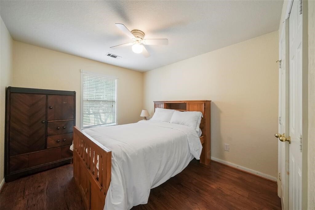 Photo - 174 Ramwind Ct