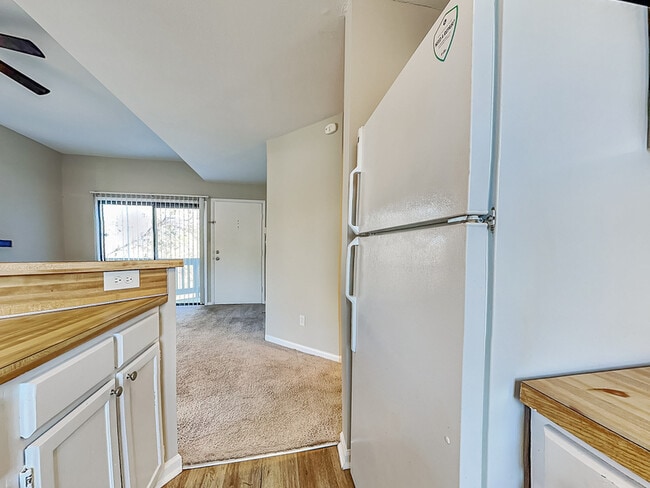 Photo - 8155 Cedar Glen Dr